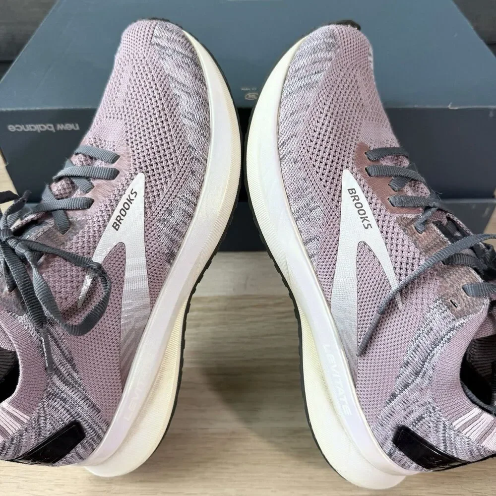 Brooks Levitate 4 Primrose Blackened Pearl Pink Running Shoes Women's Size 7.5